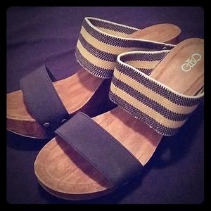 Women's sandals